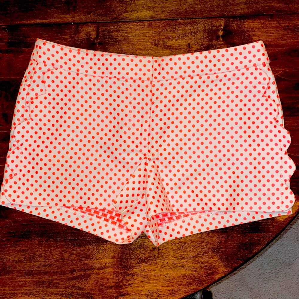 J. Crew size 6 shorts. White with pink pinks dots and scalloped pockets.